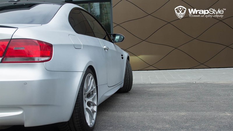 BMW M3 - Silver Matt Chrome wrap - img 1 small
