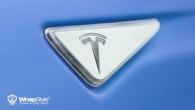Tesla Model S - Blue Metallic wrap - img 1 small