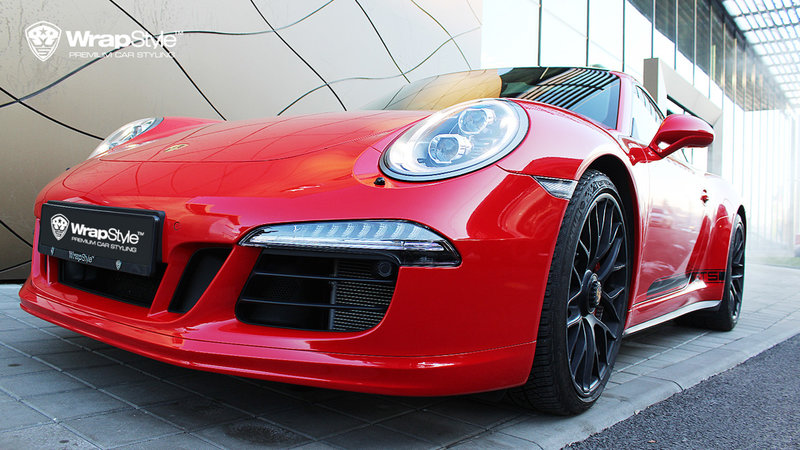 Porsche 911 Carrera GTS - Red Gloss wrap - img 1 small