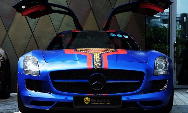 Mercedes SLS AMG - Superman design - img 1 small
