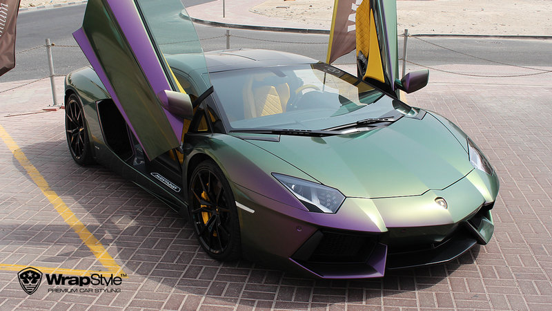 Lamborghini Aventador - Variochrome wrap - img 1 small