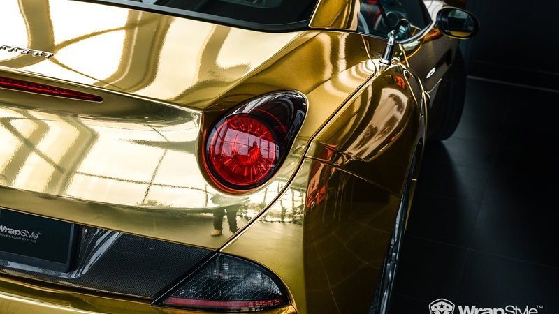 Ferarri California - Gold Chrome wrap - img 2 small