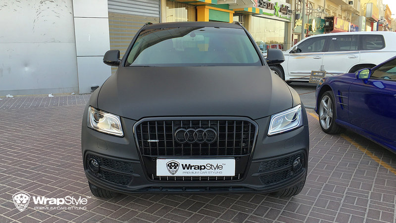 Audi Q5 - Avery Black Matt wrap - img 1 small