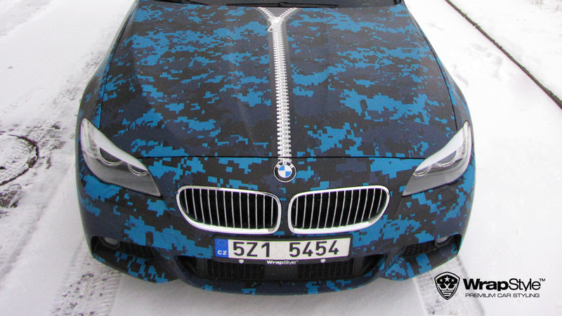 BMW 5 - Blue digi camo - img 1 small