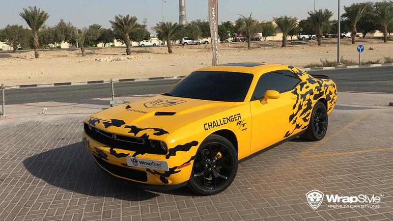 Dodge Challenger -  Yellow Camo design - img 1 small