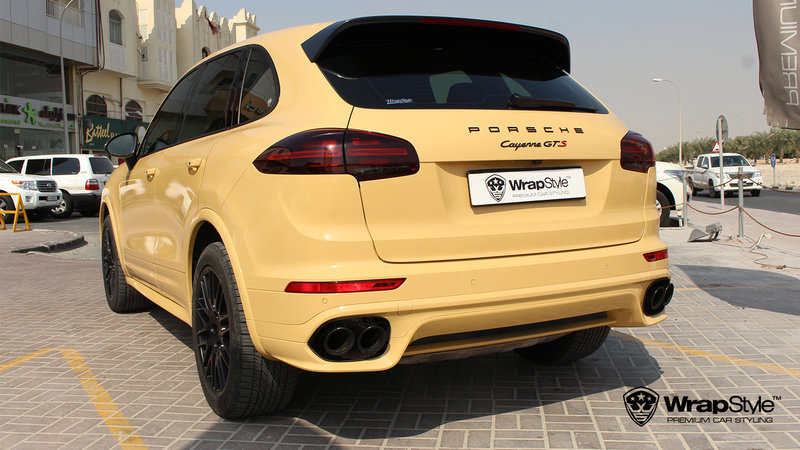 Porsche Cayenne GTS - Limestone Beige Gloss wrap - img 2 small