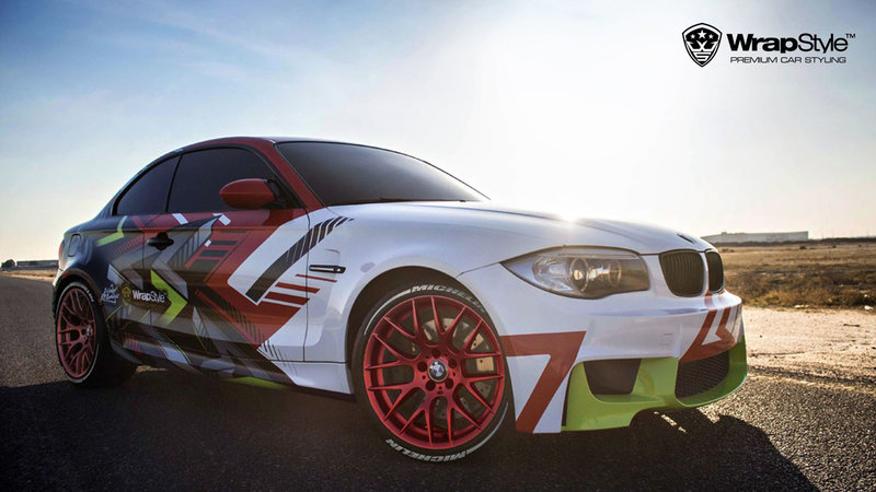 BMW M2 - Madness Vinyl design - img 2 small