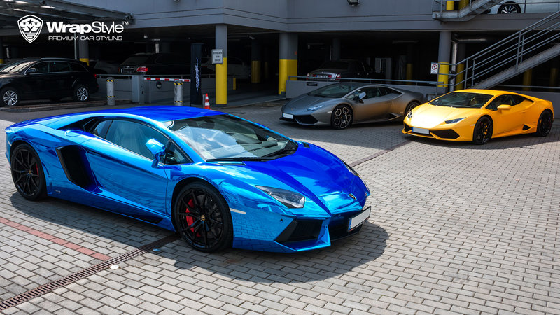 Lamborghini Aventador - Blue Chrome wrap - img 1 small