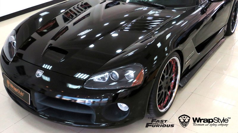 Dodge Viper S - Black Gloss wrap - img 2 small