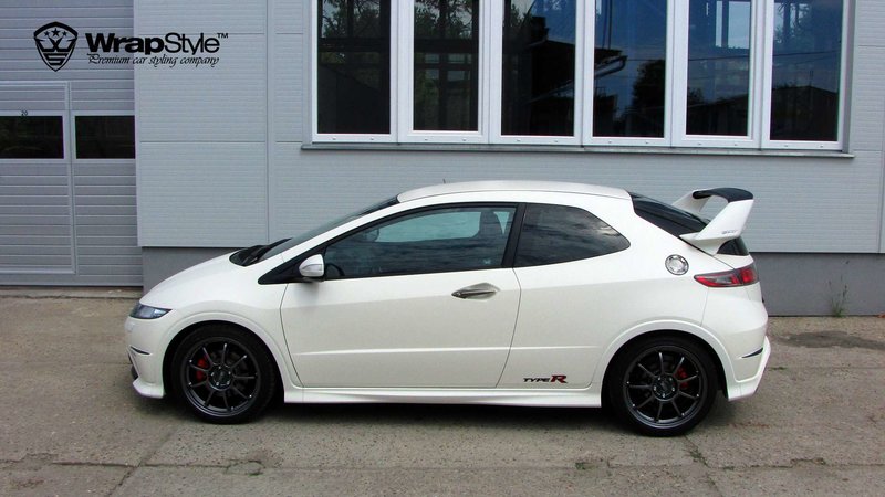 Honda Civic TypeR - White Matt wrap - img 2 small