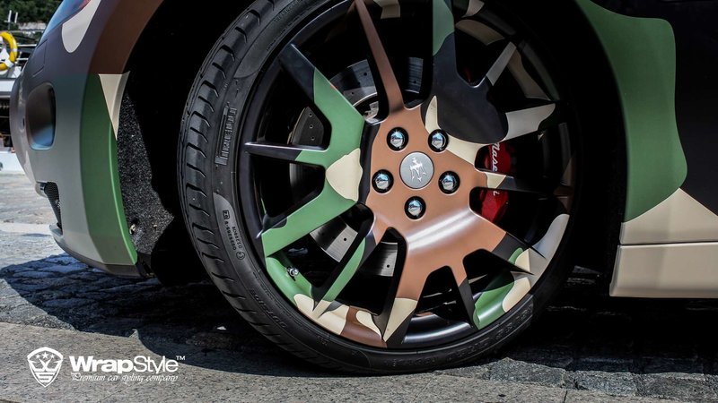 Maserati GranTurismo - Camouflage design - img 4 small