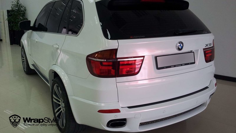 BMW X5 - Flamingo Two-Tone wrap - img 1 small