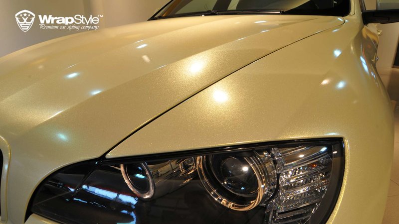 BMW X6 - Pegasus Beige Gloss wrap - img 1 small