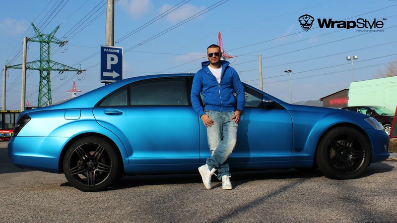 Mercedes CLS - Electric Blue Satin wrap - img 1 small
