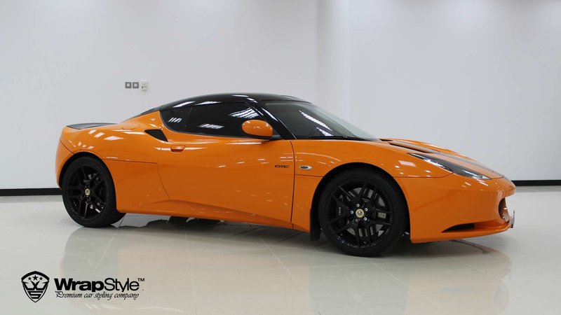 Lotus Evora - Orange Gloss wrap - img 1 small